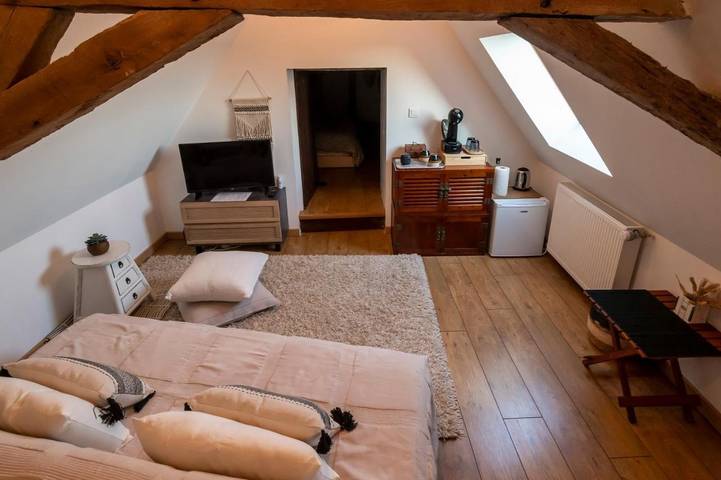 Gîte pour 2 personnes, avec vue et jardin dans Loireauxence - 2