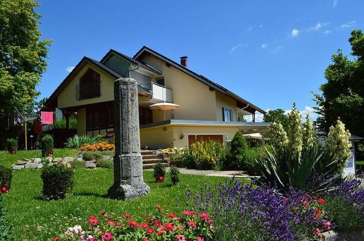 Ganze Ferienwohnung, Ferienwohnungen Seestern - Ferienwohnung "Funkturm", 55qm, 1 Schlafzimmer, max. 2 Personen in Radolfzell, Radolfzell am Bodensee