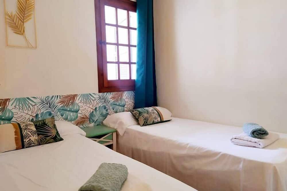 Entire apartment, Cheap & Chic: Apartment in Son Bou (Iv) in Sant Jaume, Alaior Municipality