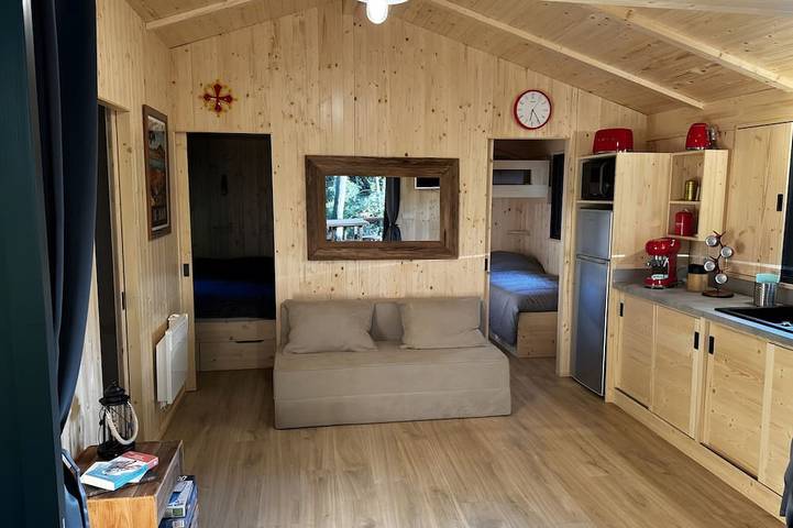 Gîte pour 5 personnes, avec jardin à Clermont-l'Hérault - 2