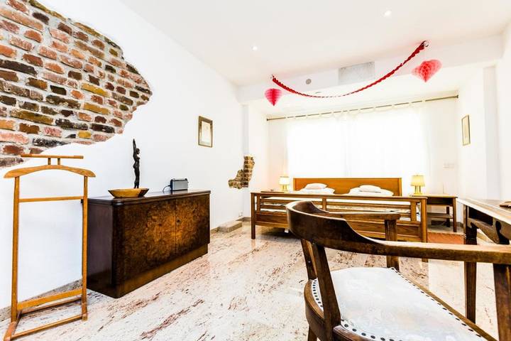Ferienwohnung für 5 Personen, mit Whirlpool und Terrasse sowie Garten und Ausblick