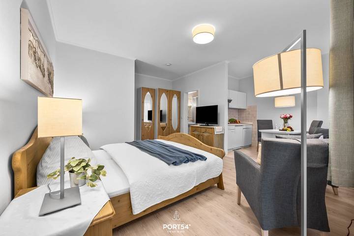 Ganze Wohnung, "Ferienwohnung Languste" im Herzen Büsums mit Balkon, Zentrum und Strandnah in Hafen Büsum, Büsum