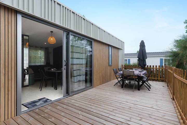 Camping pour 6 personnes, avec Jardin et Bassin pour enfant aux Les Sables-d'Olonne - 2