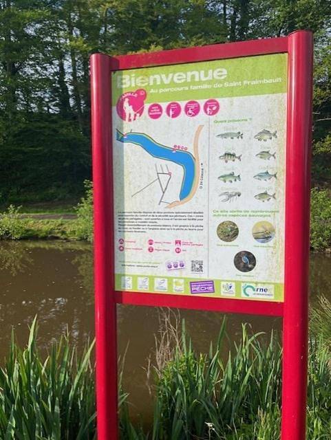 Location de vacances pour 4 personnes, avec jardin à Saint-Fraimbault - 4