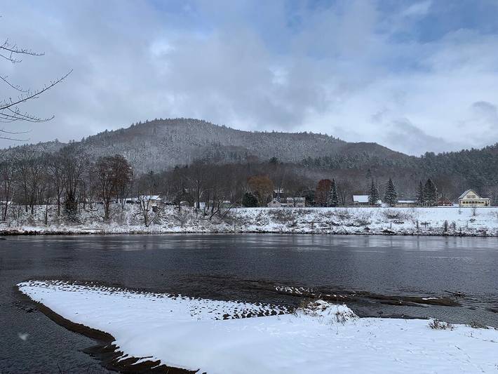 Bed and breakfast for 5 people, with yard in Vermont