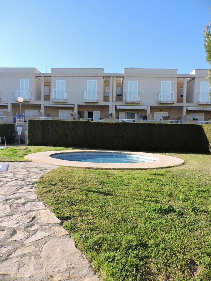 Location de vacances pour 6 personnes, avec jardin ainsi que vue et piscine à Garrucha - 4