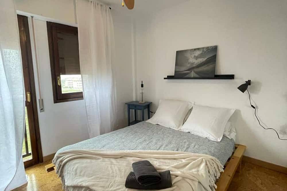Appartement entier, Appartement Confortable avec Piscine, Salle de Sport et Parking à 10 min du Centre de Jaca in Jaca, Pyrénées espagnoles
