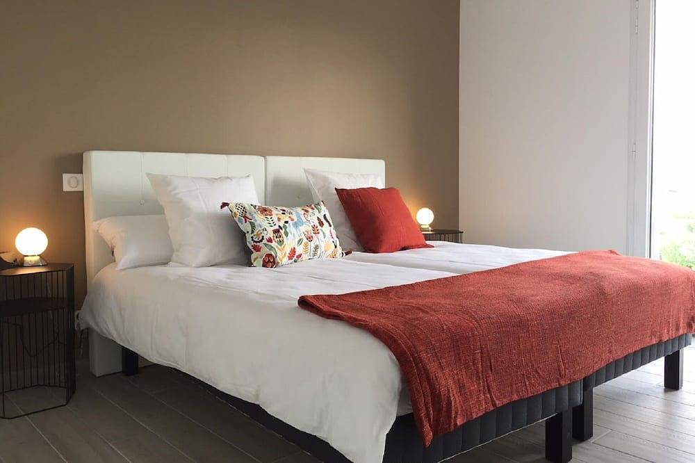 Basque House Txantxangorri 6pers near Biarritz in Briscous, Bayonne region