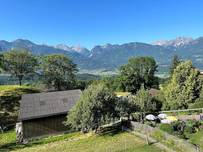 Ferienhaus für 4 Personen, mit Balkon und Terrasse sowie Garten und Ausblick in Bezirk Feldkirch
