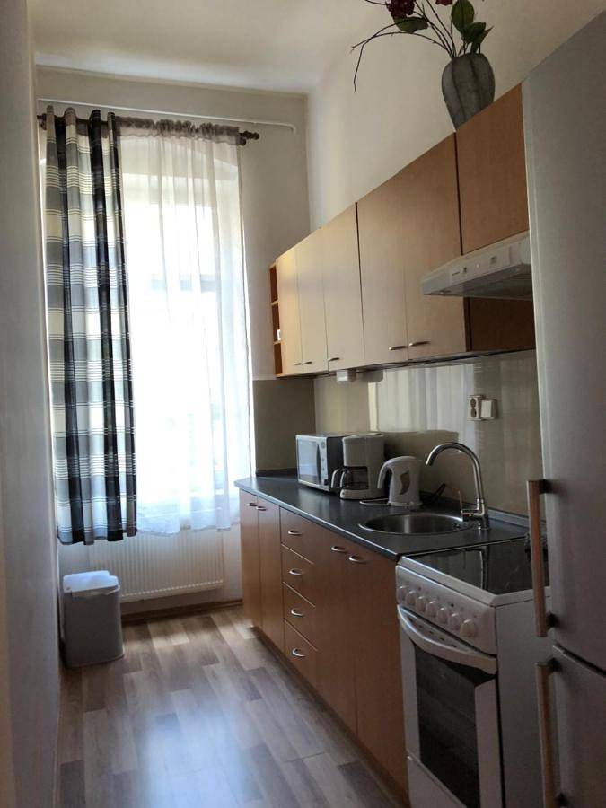 Ferienwohnung für 2 Personen, mit Ausblick und Garten in Karlsbad - 2