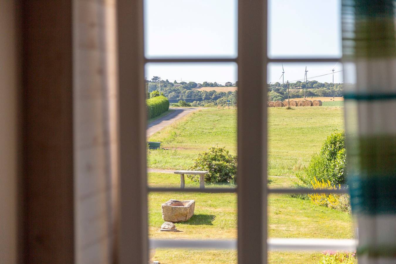 Gîte Glycine, Kerantum : jardin commun et Wi-Fi à Mahalon in Mahalon, Région de Quimper