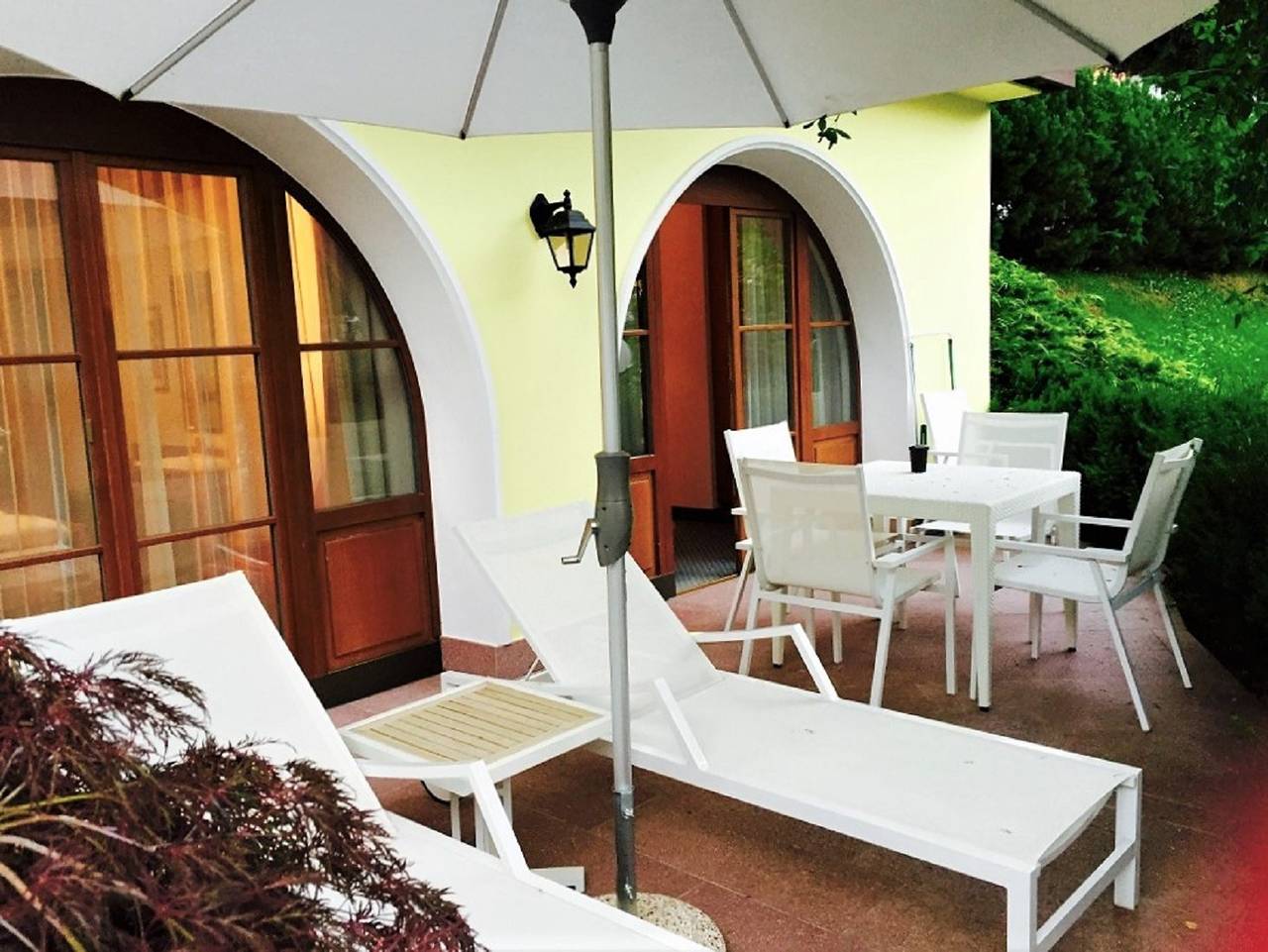 Hel lägenhet, "Villa Stella Apartment N 43" with Mountain View, Wi-Fi, Terrace and Garden in Urtijëi, Dolomiti Superski