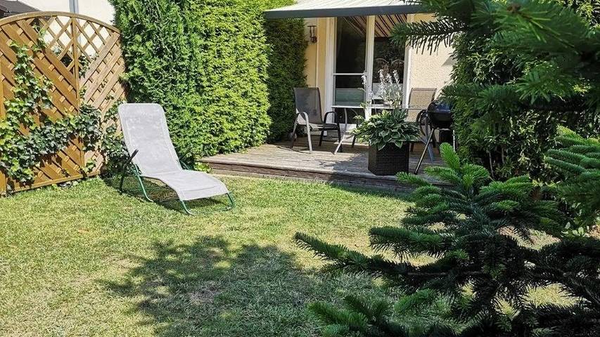 Ferienwohnung für 3 Personen, mit Terrasse und Garten sowie Sauna in Hohen Wieschendorf