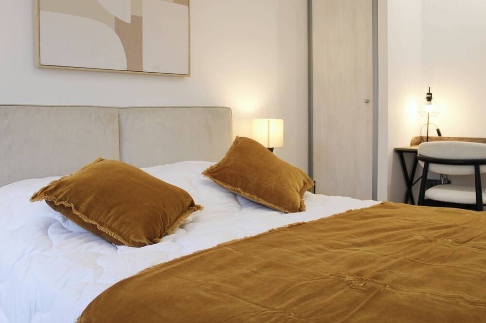 Entire apartment, Modern apartment in Vanves, near Paris in Vanves, Hauts-de-Seine