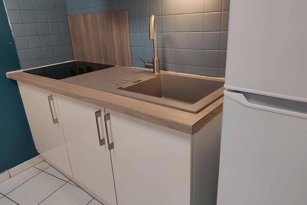 Appartement entier, Two-Bedroom Apartment in Douai, Département Nord
