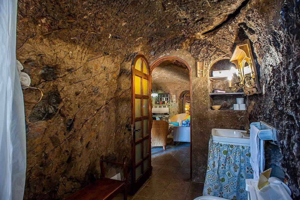 Casa Cueva Rural El Mimo in Artenara (municipality), Gran Canaria Norte