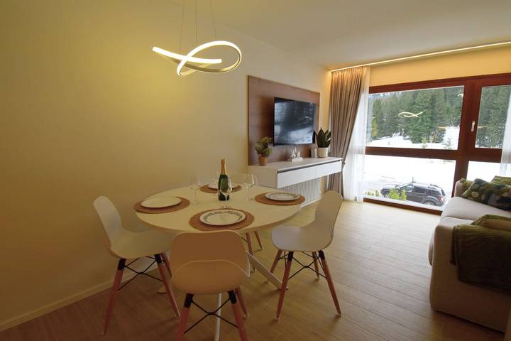Appartamento intero, Sweet Alps Apartment Ccm in Madonna di Campiglio, Comune di Pinzolo