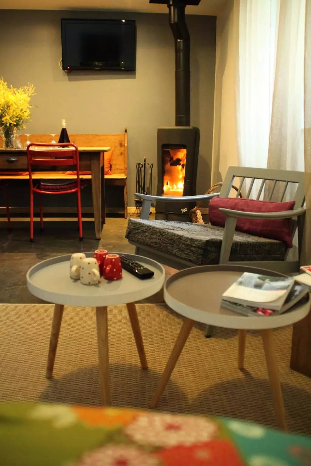 Appartement entier, 3 Pièces 5 Personnes in Chirols, Parc naturel régional des Monts d'Ardèche