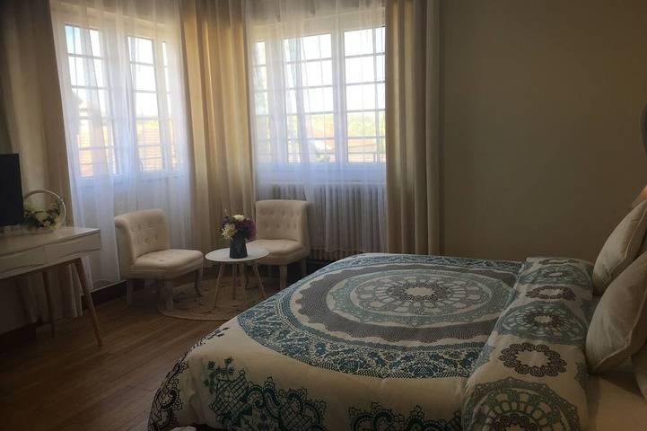 Villa pour 18 personnes, avec balcon et jardin dans Haute-Saône - 4