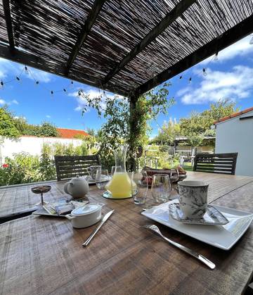 Chambre d’hôte pour 2 personnes, avec piscine et jardin à Aytré