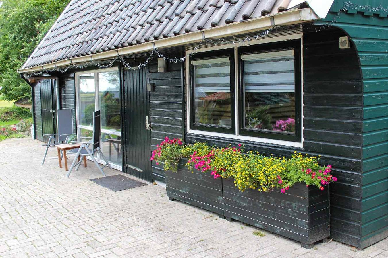 Prachtig gelegen driepersoons vakantiehuis in Nieuw-Weerdinge, Drenthe in Drenthe
