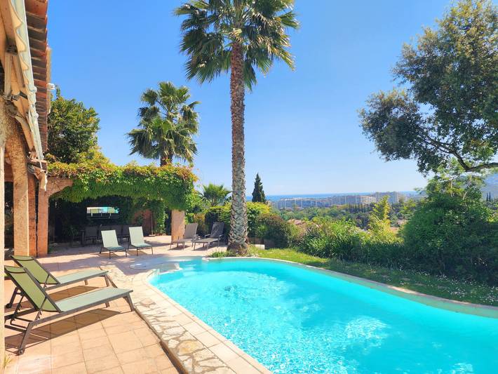 Villa pour 10 personnes, avec jardin et terrasse à Mandelieu-la-Napoule - 2