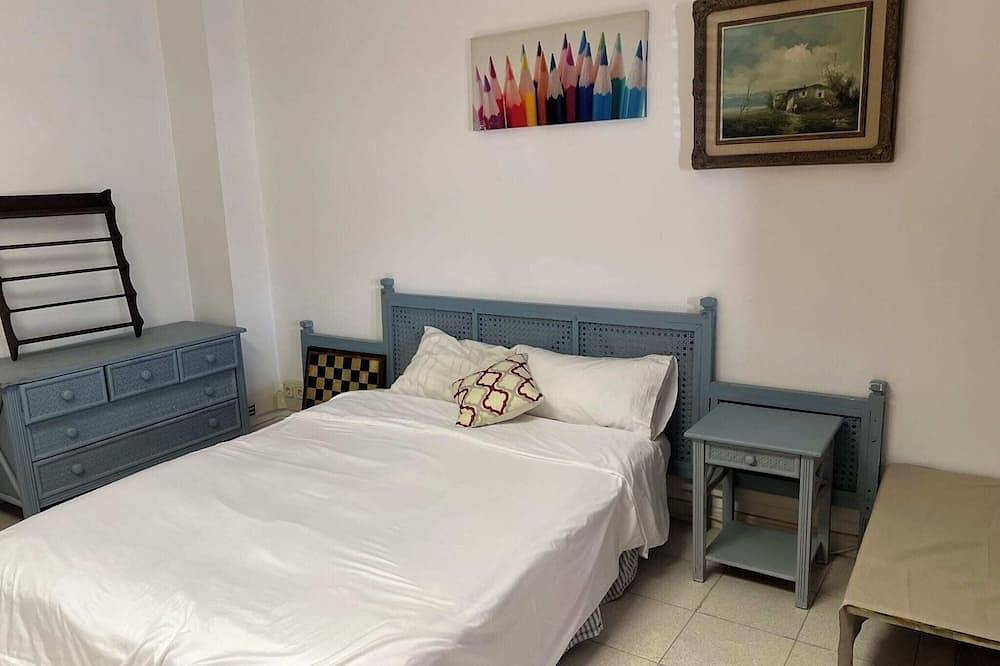 Entire apartment, Tessas apartments, Sabadell 3 in Sabadell, Barcelona Inland