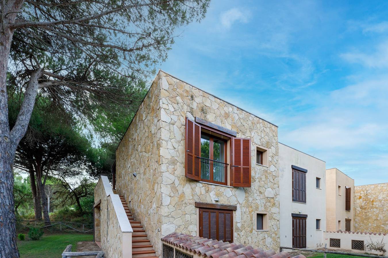 Casa vacanze "Antonella Sul Golf" con piscina condivisa, terrazza privata e Wi-Fi in Is Arenas, Narbolia