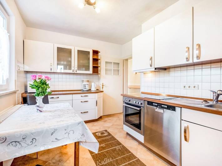 Ferienhaus für 16 Personen, mit Garten, kinderfreundlich in Medebach - 4