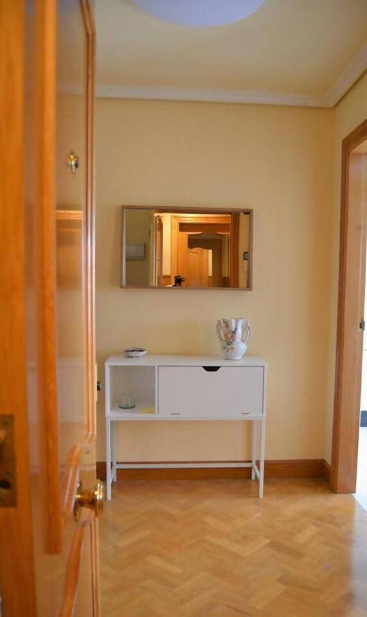 Appartement entier, Three-Bedroom Apartment in Sada, Costa de Galicia