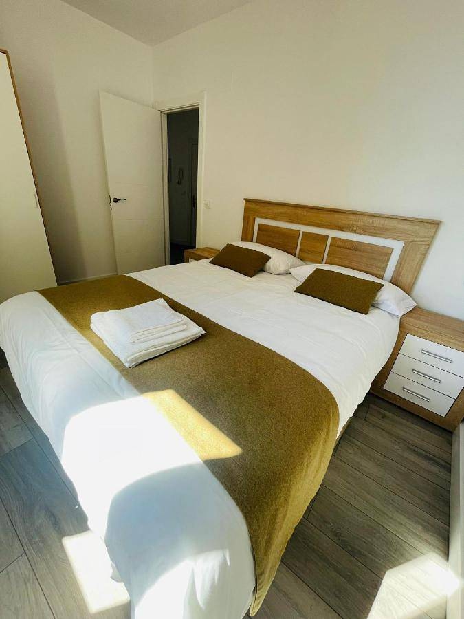 Gîte pour 3 personnes, avec Vue à Duruelo de la Sierra