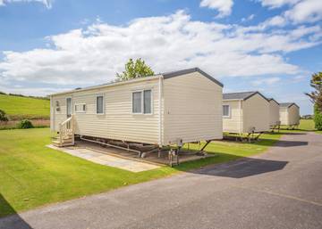 Glamping for 6 People in Charmouth, Jurassic Coast, Photo 2