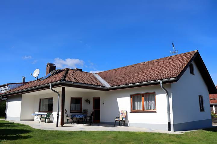Ferienhaus für 5 Personen, mit Garten - 1