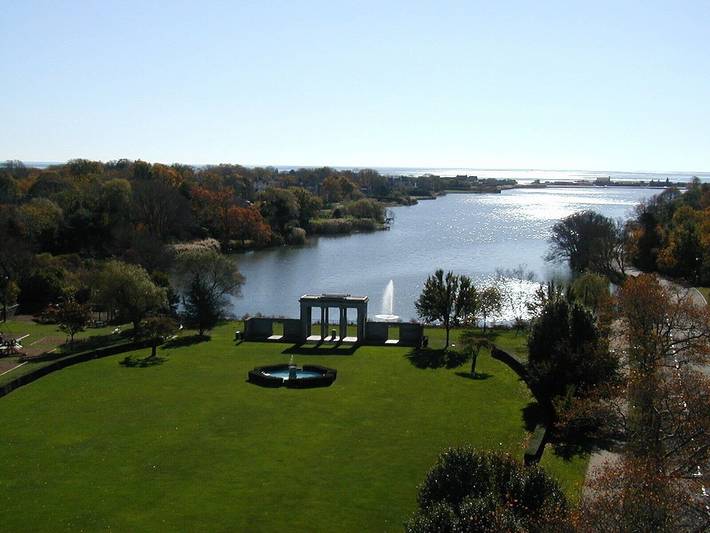 Vacation rental for 7 people, with yard in Southampton (NY)