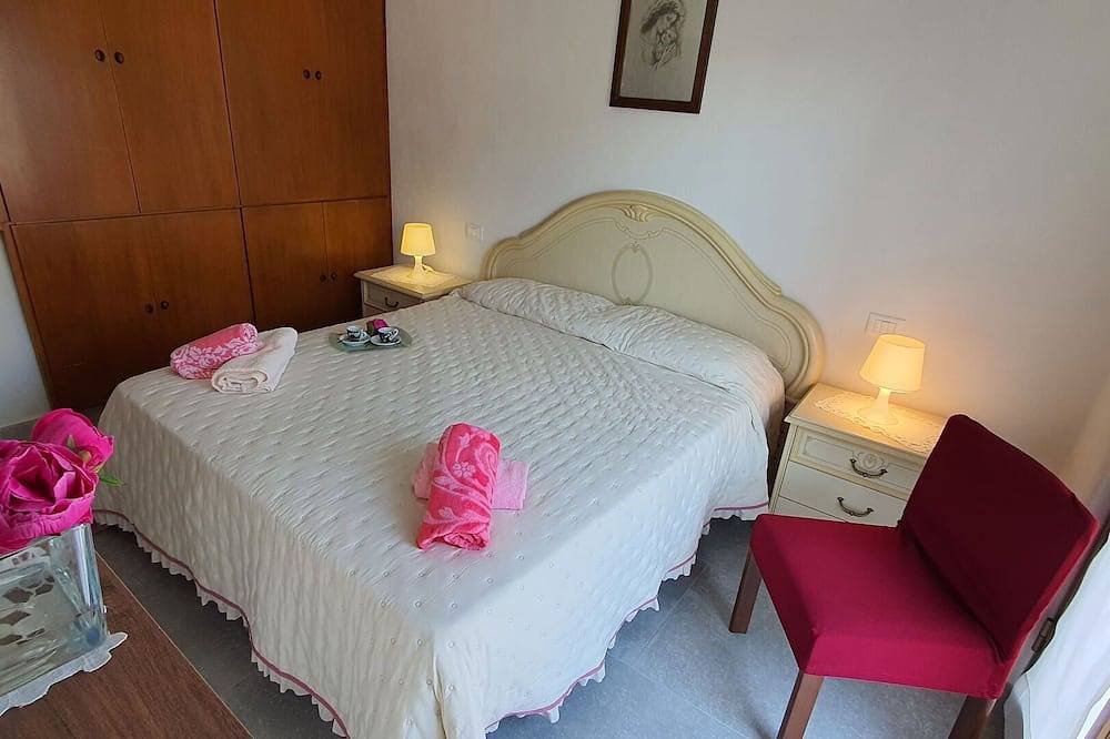 Appartamento intero, Appartamento a Torre Del Lago Puccini con 2 camere da letto e 5 posti letto in Torre del Lago Puccini, Viareggio