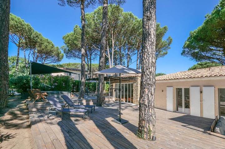 Villa voor 6 personen, with whirlpool and zwembad as well as terras and tuin in Gassin