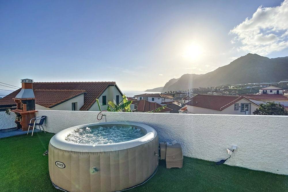 Ganze Wohnung, Casa da Avó by Atlantic Holiday in Caniçal, Madeira