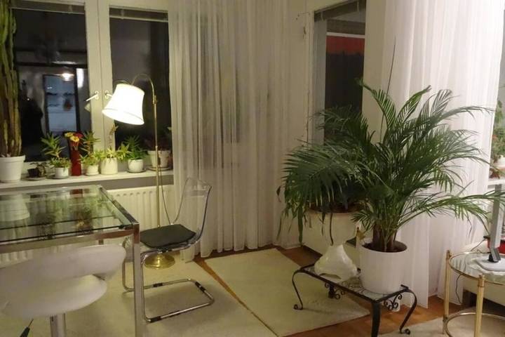 Ferienwohnung für 2 Personen, mit Balkon und Terrasse sowie Ausblick in Steglitz-Zehlendorf - 2