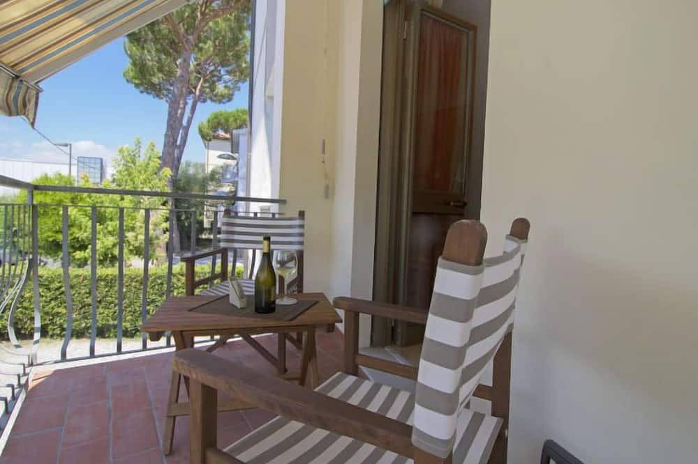Apartamento entero, Il Litorale by Interhome in Forte dei Marmi, Costa de la Maremma