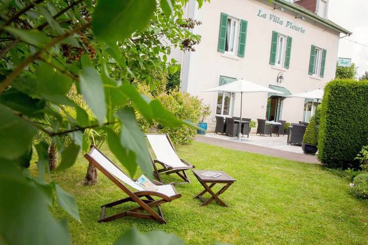 Hôtel pour 4 personnes, avec jardin, animaux acceptés