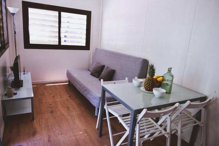 Location de vacances pour 4 personnes, avec piscine ainsi que jardin et vue, animaux acceptés à Torreblanca - 2