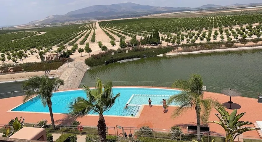 Holiday apartment for 4 people, with balcony and view as well as pool - 1