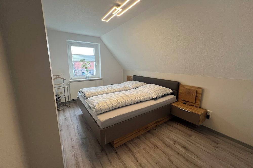 Ganze Wohnung, Ferienwohnung zum Gässchen Basic in Weißenfels, Saale-Unstrut