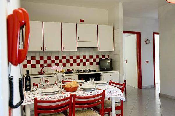 Entire holiday apartment, Holiday flat with shared pool in Centola, Cilento