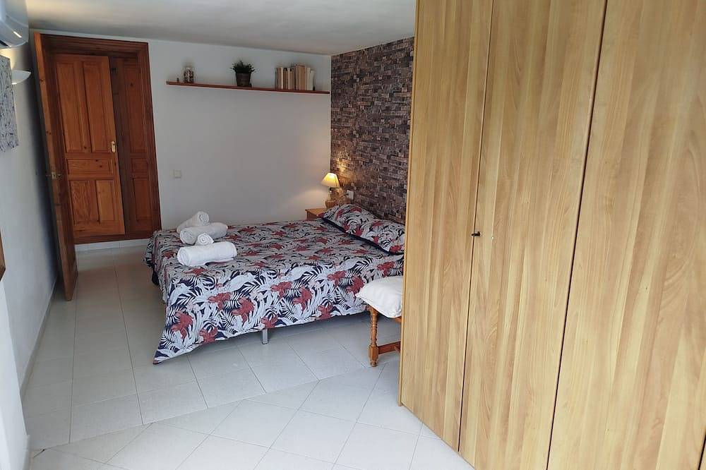 Apartamento entero, Casa de invitados independiente para familias que le guste la tranquilidad. in Rio Chillar, Frigiliana