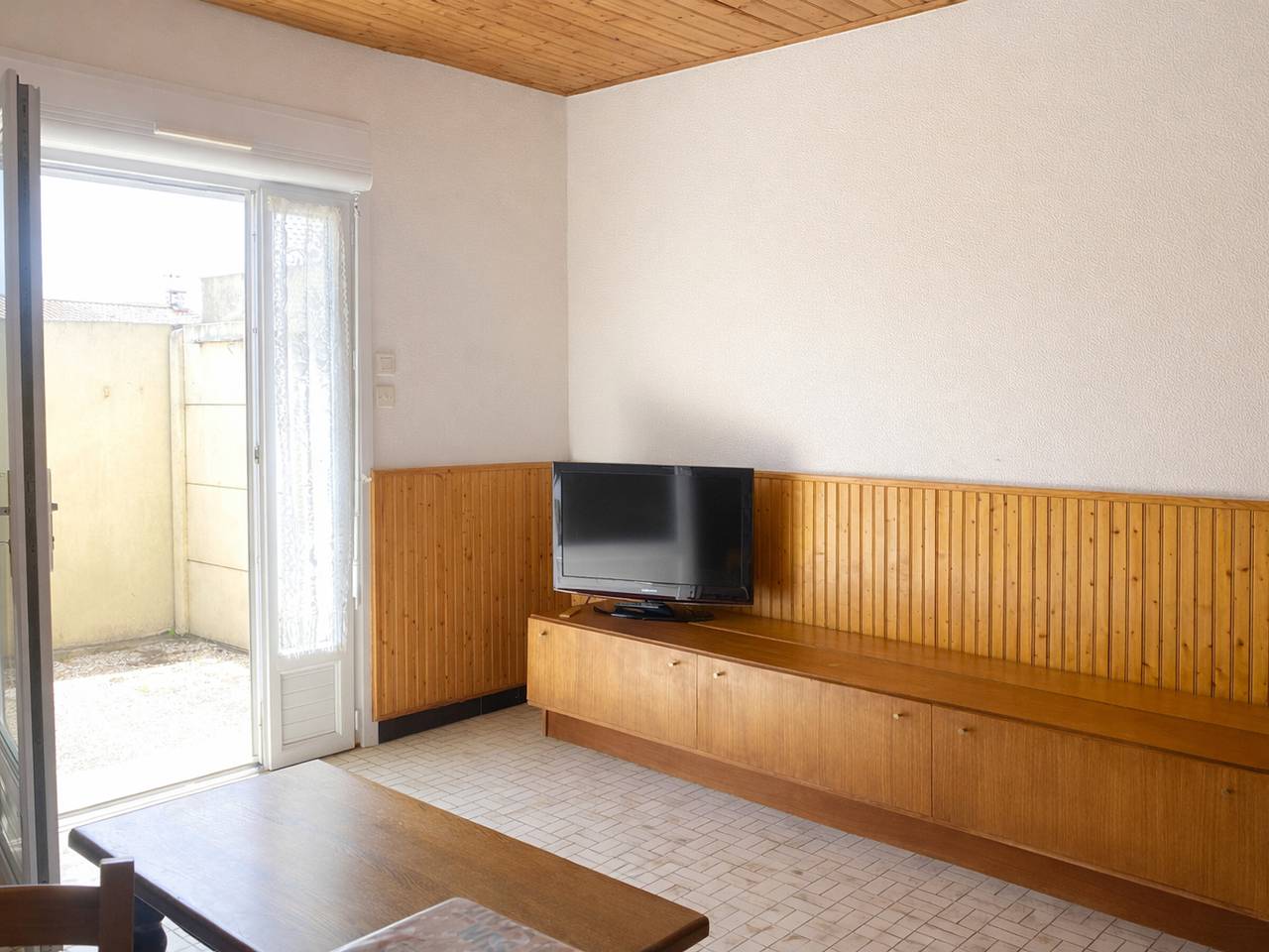 Strandnahes Ferienhaus mit Garten, in Laufnähe zur Stadt und Pools in La Tranche-sur-Mer, Vendée