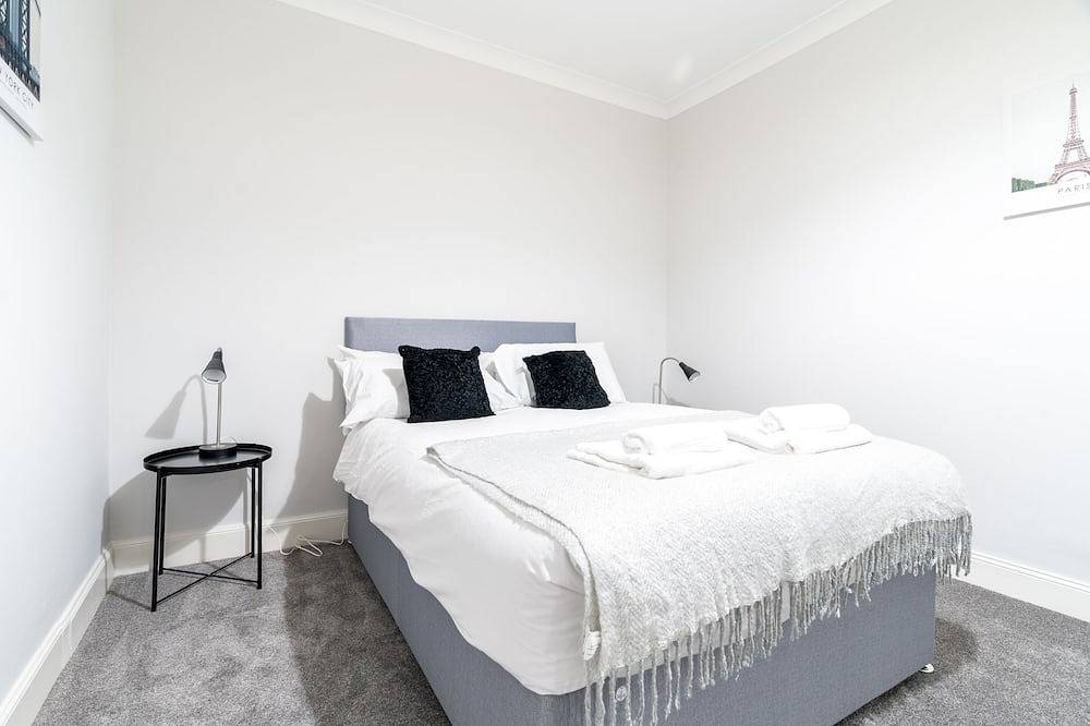 Ganze Wohnung, Apartment-Apartment-Eigenes Badezimmer in Nord Lanarkshire