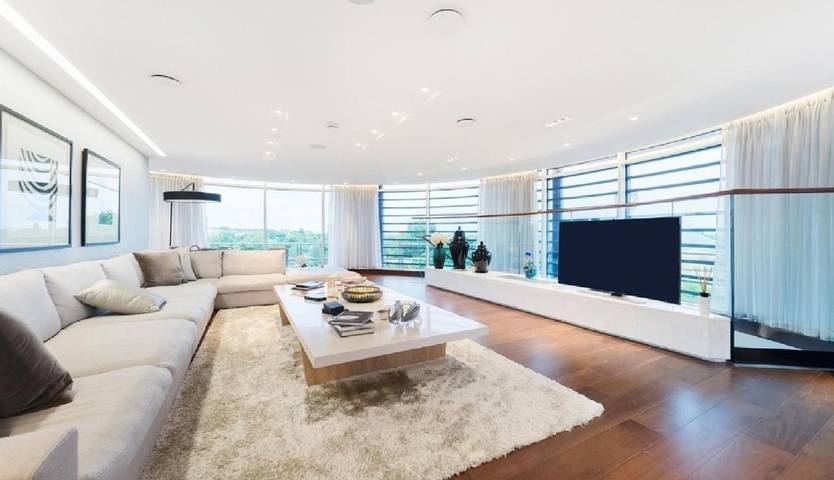 Apartamento para 10 personas, con Balcón además de Jacuzzi y Terraza en Mitte Berlin