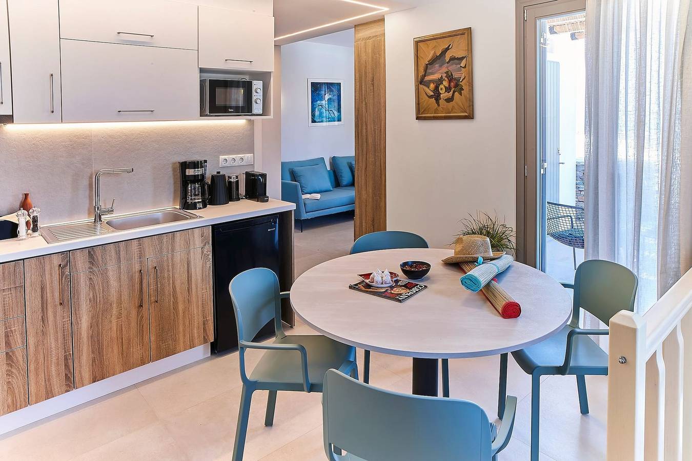 Entire apartment, Luxury Residence with Sea and Pool View in Cyclades