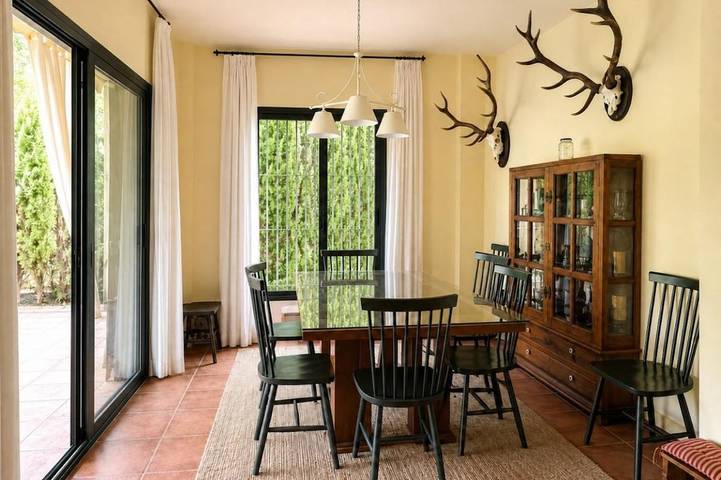 Casa rural para 10 personas, con Balcón además de Terraza y Piscina en Sotogrande - 2